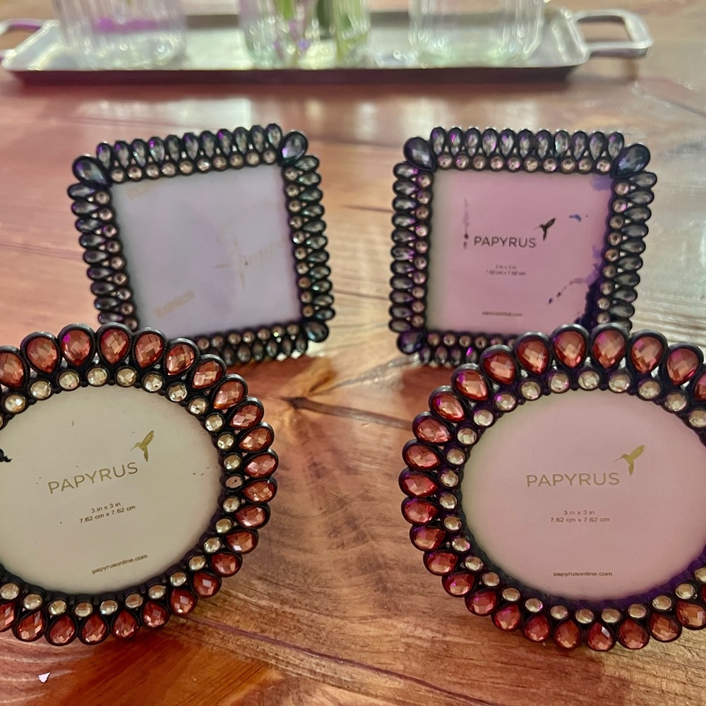 Papyrus picture frame set